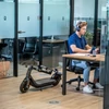 Kép 8/8 - Ninebot KickScooter F65I elektromos roller