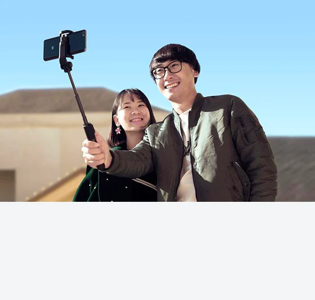 Xiaomi Mi Selfie Stick Tripod Bluetooth selfie bot Xiaomi Mi Selfie Stick Tripod Bluetooth selfie bot