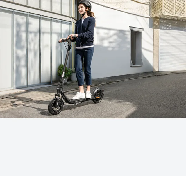Ninebot by Segway eKickScooter F2 E II